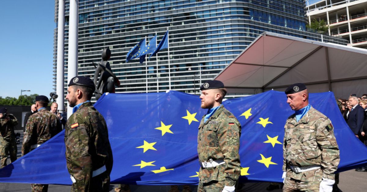 Slowakischer-Ex-Premier-schl-gt-Verteidigungs-Eurozone-vor