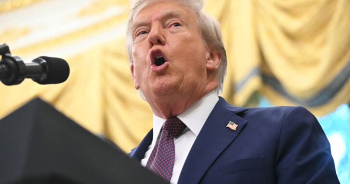 Trump-US-Streitkr-fte-schie-en-vor-Venezuela-auf-Drogenboot