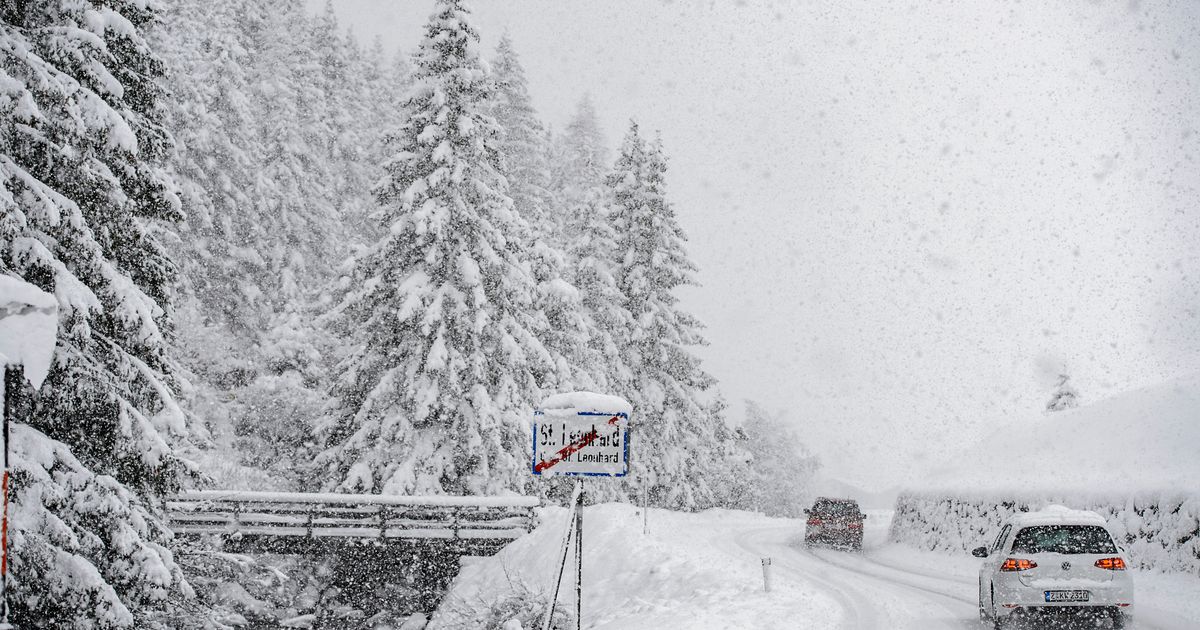 Schnee-auf-Tiroler-Stra-en-So-ist-man-bei-winterlichen-Verh-ltnissen-sicher-unterwegs