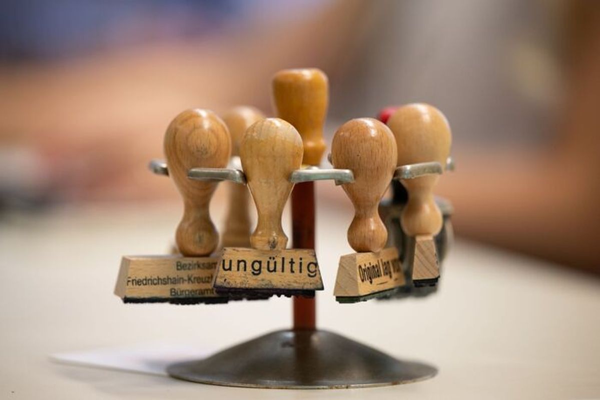 Entspricht 200.000 Vollzeit-Jobs: Bürokratie kostet Firmen 21 Milliarden Euro