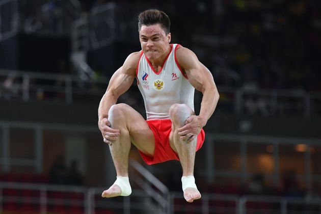 Interessante Gesichts-Gymastik vom russischen Turner Nikita Nargonyy.