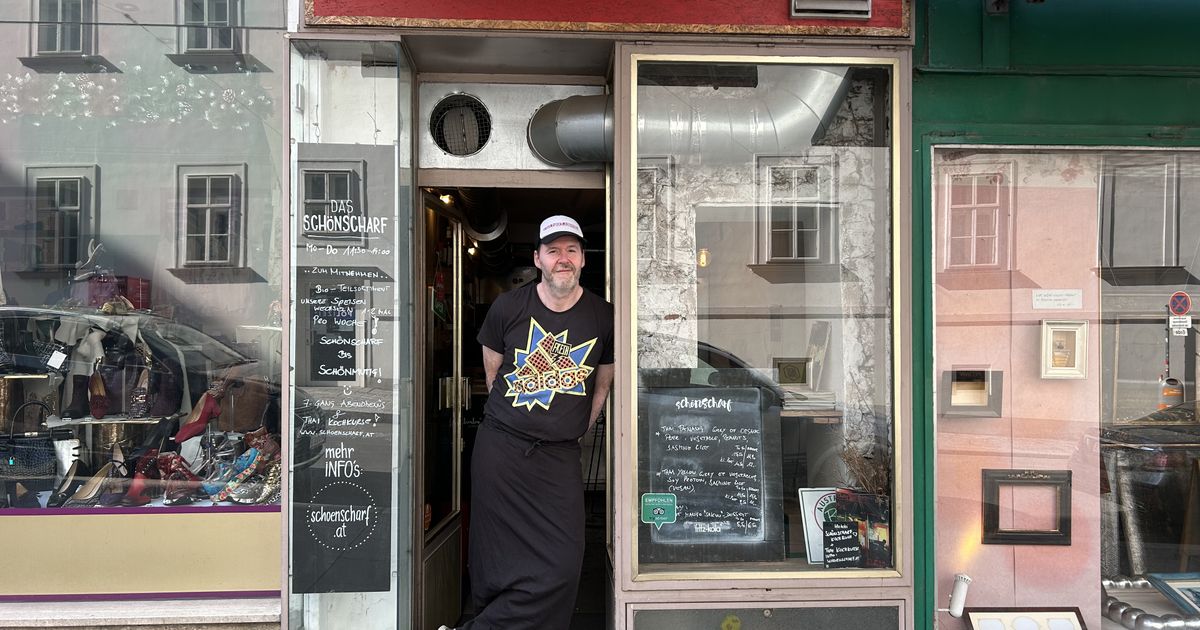 Der-musizierende-Koch-Wiens-bestes-Thai-Curry-gibt-es-bei-einem-Zillertaler