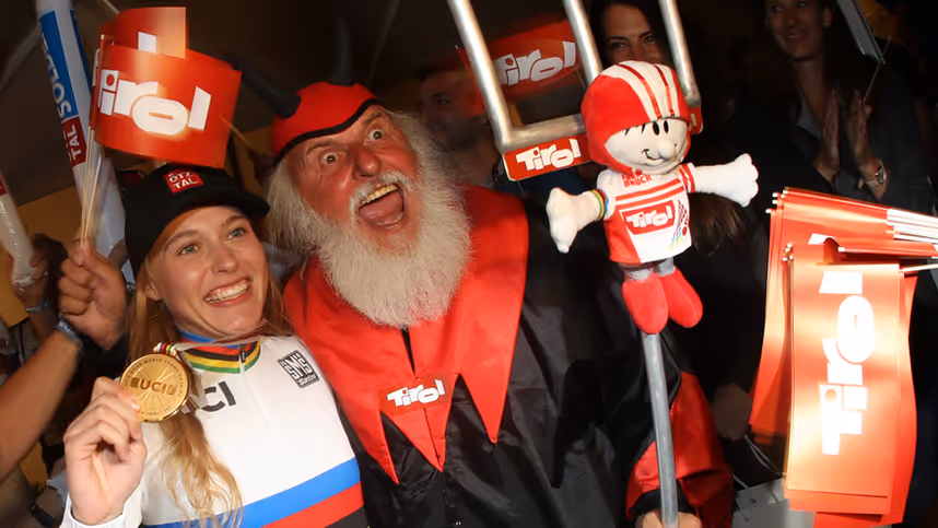 Gold-Party nach Triumph: Tirol feierte Weltmeisterin Laura Stigger