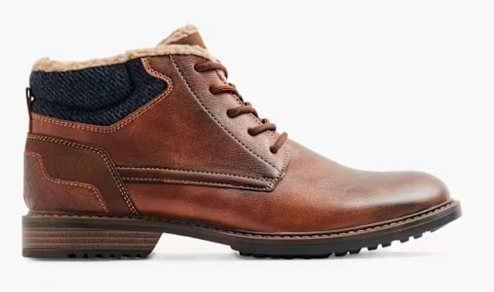 Herren finden in dieser Schnürstiefelette von Deichmann ebenso Halt wie Wärme. Der „Am Shoe“ ist nämlich mit Fellimitat gefüttert. 