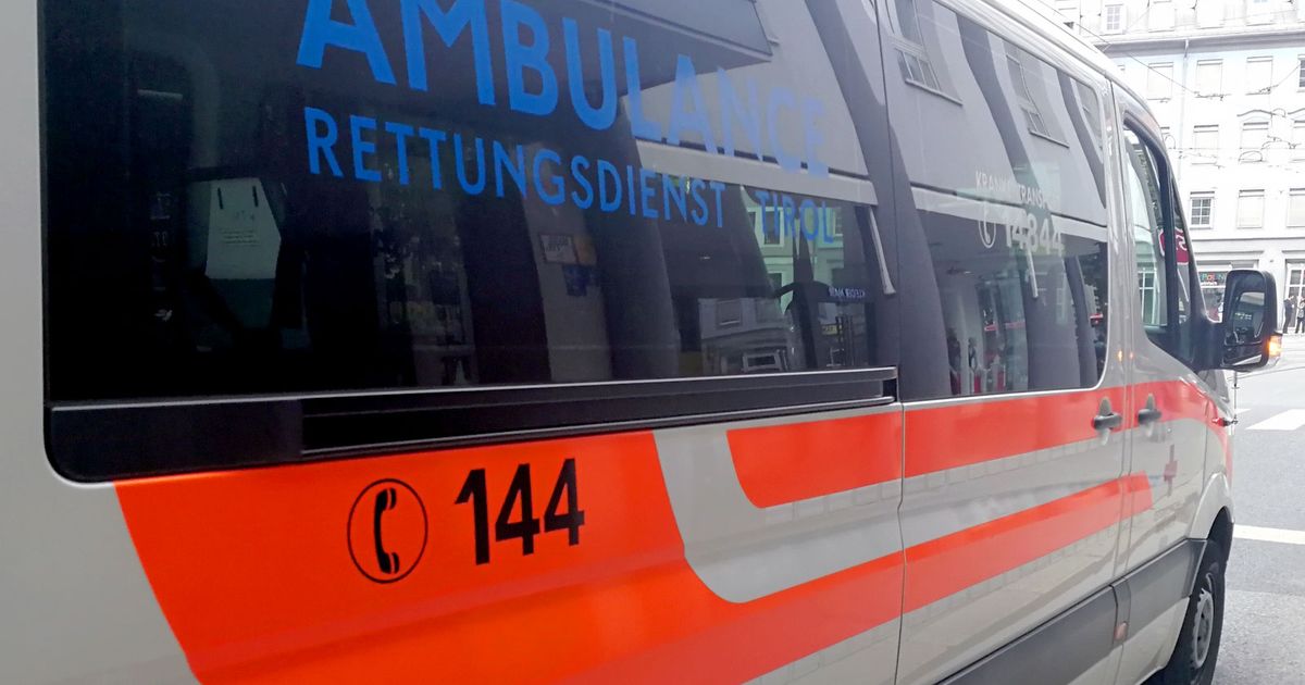 Lenkerin-fuhr-r-ckw-rts-gegen-Auto-75-J-hrige-in-V-ls-verletzt