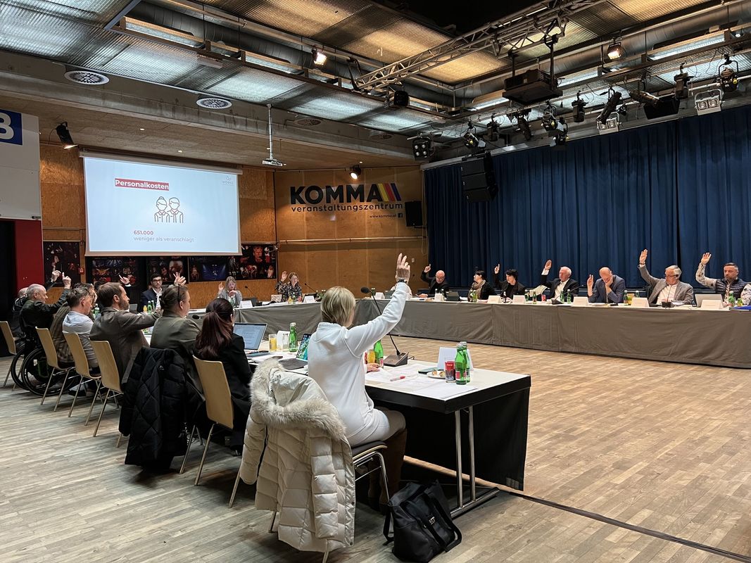 Spannung vor Gemeinderat in Wörgl: Räumung von Wohnhaus nicht auf der Tagesordnung