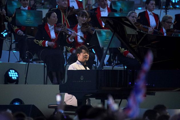 Star-Pianist Lang Lang spielte für den König.