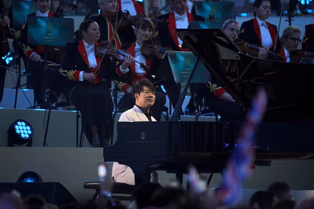 Star-Pianist Lang Lang spielte für den König.
