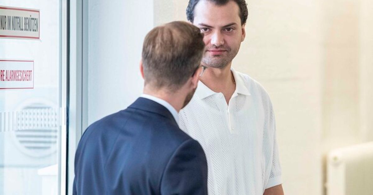 Nach-Zeit-im-Gef-ngnis-Jimi-Blue-hat-in-dieser-bl-den-Zelle-viel-nachgedacht