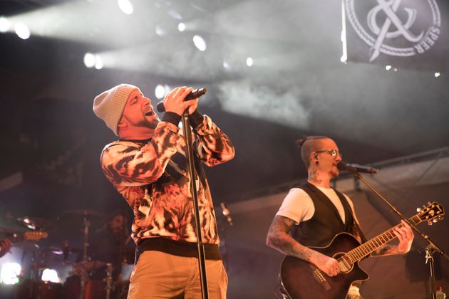 Am Abend begeisterte das Kult-Duo "Seiler und Speer" mit ihren legendären Titeln wie "Ham kummst", "I Was Made" oder "I kenn di vo wo" vor der Hofburg.