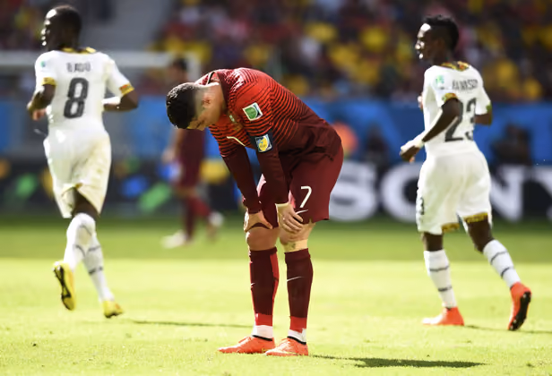 Auch Weltfußballer Cristiano Ronaldo durfte nur drei Spiele lang WM-Luft schnuppern. Portugal musste mit vier Punkten aufgrund der schlechteren Tor-Differenz gegenüber den USA die Heimreise antreten.