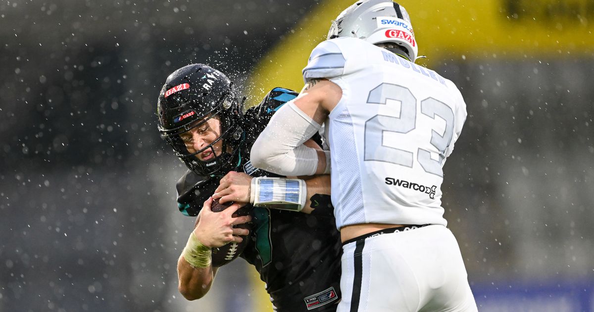 Am-Ende-verloren-die-Raiders-die-Regenschlacht-von-Innsbruck