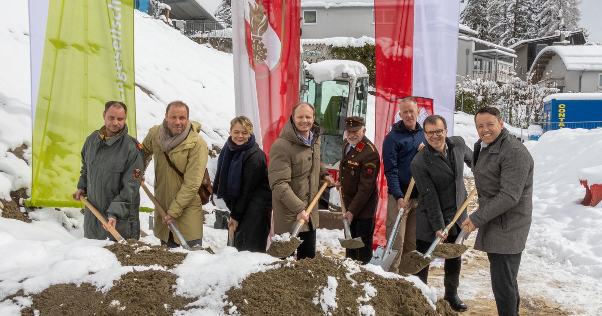 Blaulicht-trifft-Sport-Baustart-f-r-neue-Feuerwache-auf-der-Hungerburg
