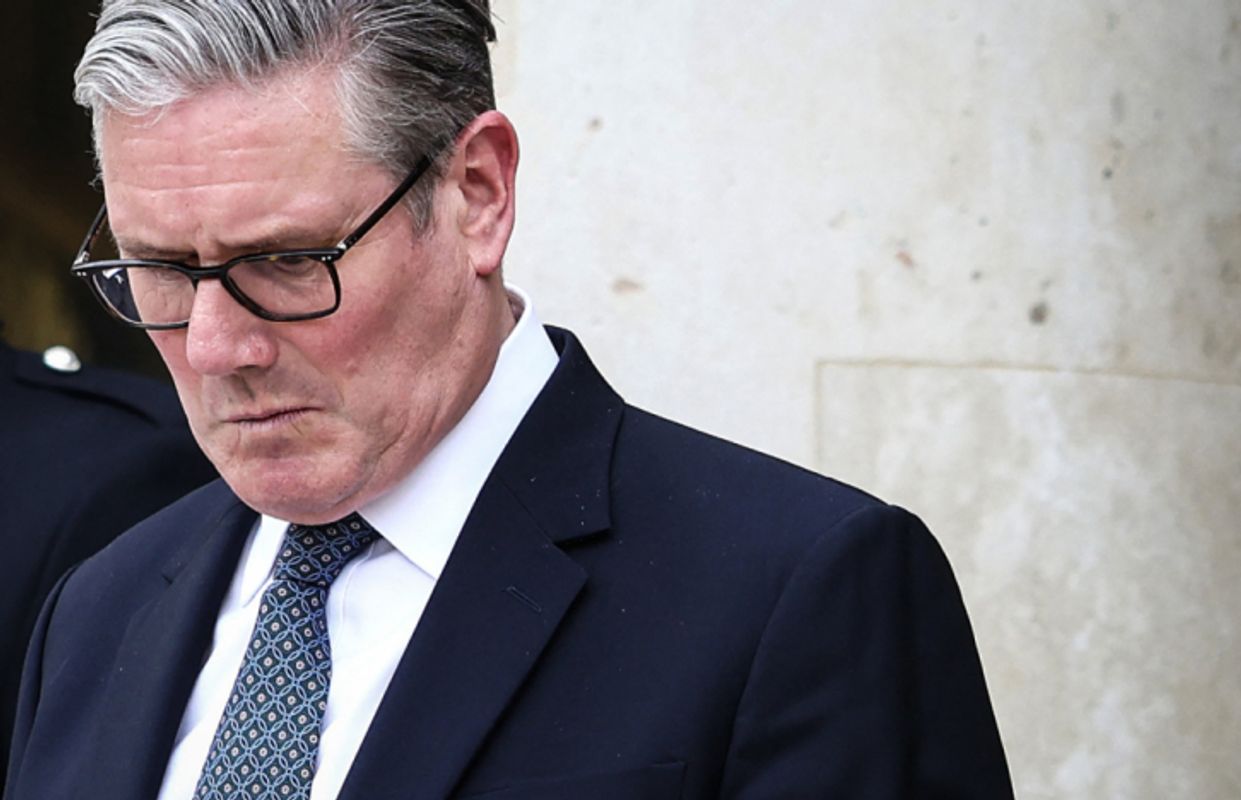 Britischer Premier kämpft um sein Amt