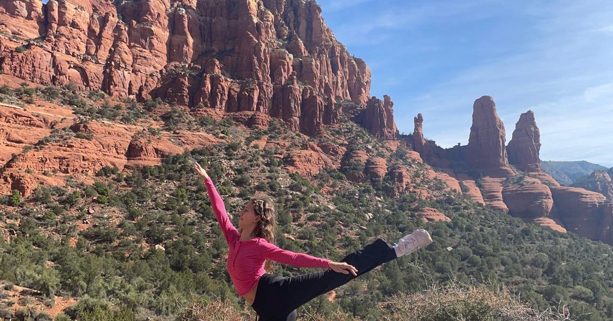 Junge-Tirolerin-in-den-USA-Zwischen-Haltung-und-Heimweh