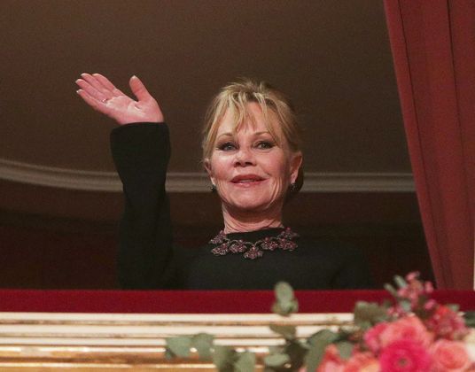Ob sich Melanie Griffith die Winktechnick von Queen Elizabeth abgeschaut hat?