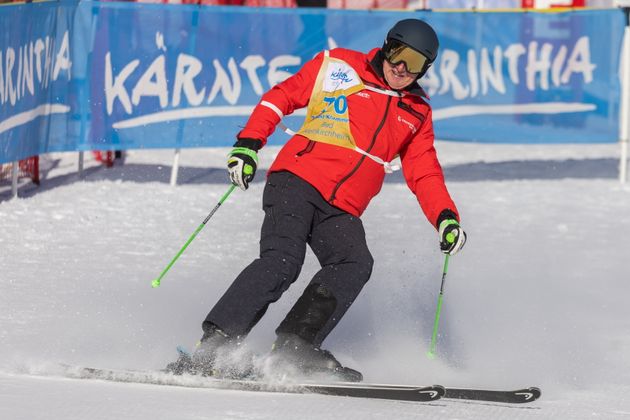Franz Klammer legte die Richtzeit vor. 