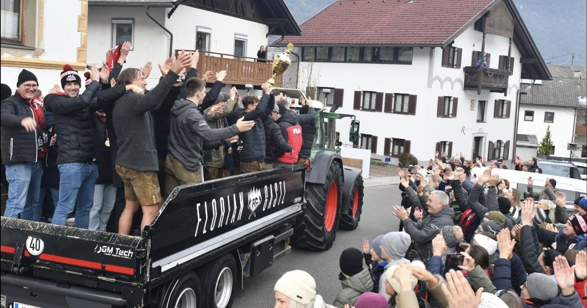 Mit dem Traktor durch das Dorf: So feierten die Inzinger Ringer ihren ...