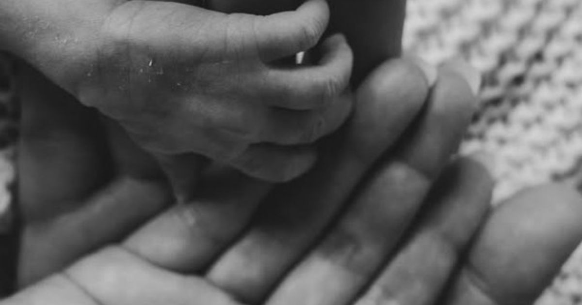 Olympiasiegerin-wurde-erstmals-Mama-Willkommen-in-unserer-Welt-kleines-Wunder-