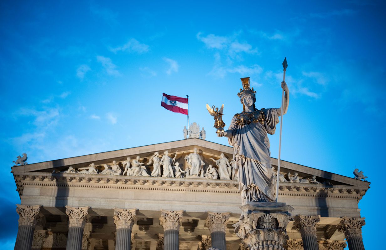 Sparen die Parteien auch bei sich selbst? Am Ende geht es um