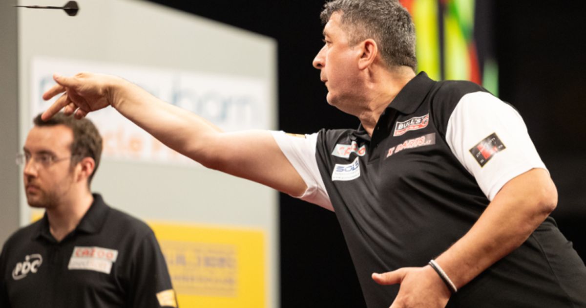 Topstar-Littler-l-sst-Suljovic-bei-Darts-WM-keine-Chance