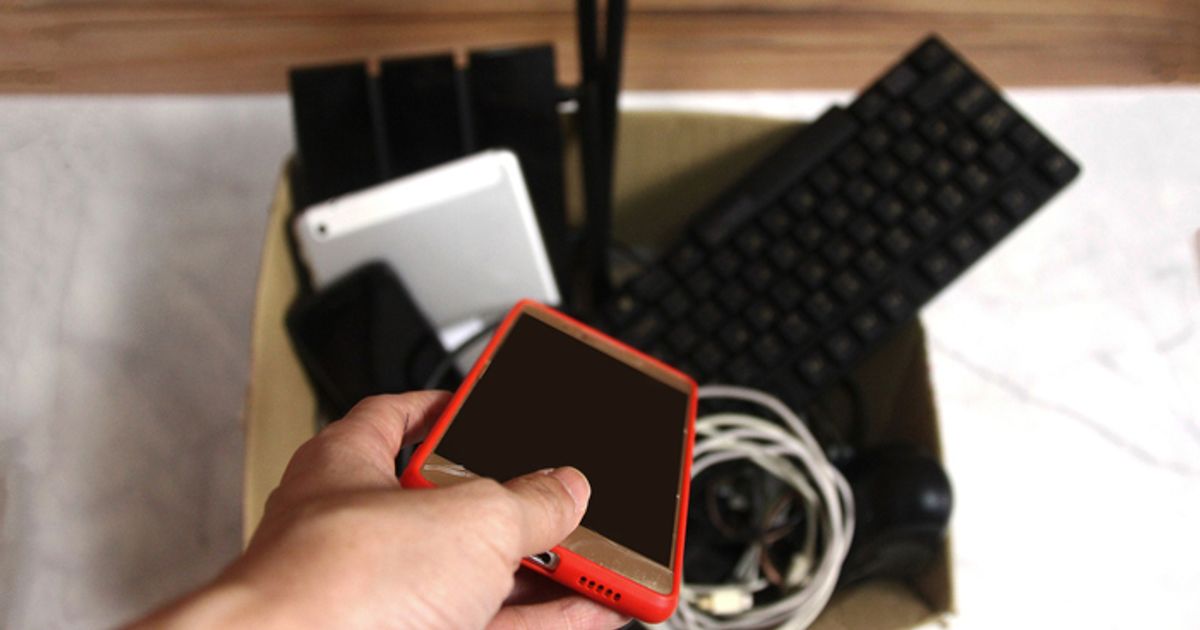 Elektroschrott-t-rmt-sich-auf-Milliarden-schlummern-in-Schubladen-und-Kellern