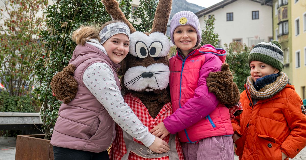 Hase-Lamm-und-Eierpecken-Das-kleine-Ei-n-maleins-zum-Osterfest