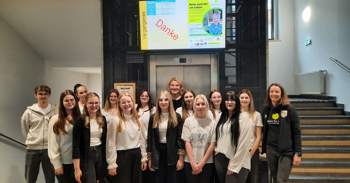 Typisierungsaktion-in-Lienz-Mit-einem-Wangenabstrich-Leben-retten