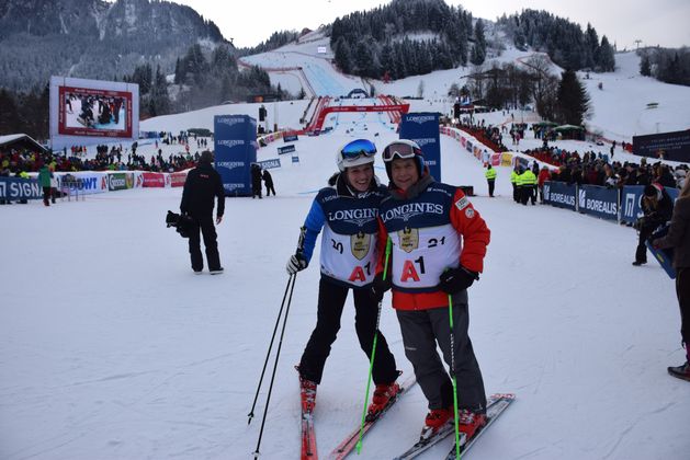 Wedelten für den guten Zweck: die ehemalige Skirennläuferin Marlies Raich und Peter Schröcksnadel.