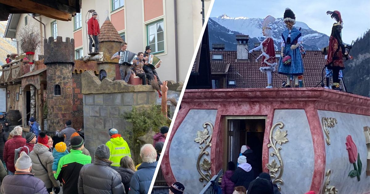 Alles-bereit-f-rs-Schellerlaufen-Fasnachtsw-gen-in-Nassereith-aufgefahren