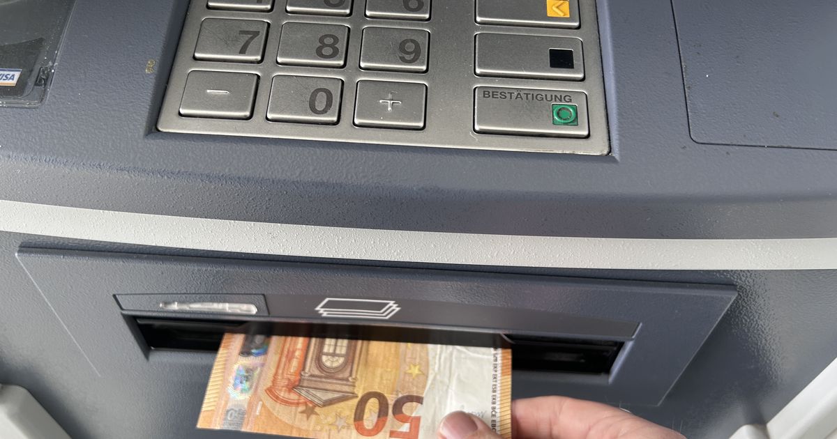 Ein-Stadtteil-ohne-Bargeld-2000-Landecker-verlieren-ihren-letzten-Bankomaten