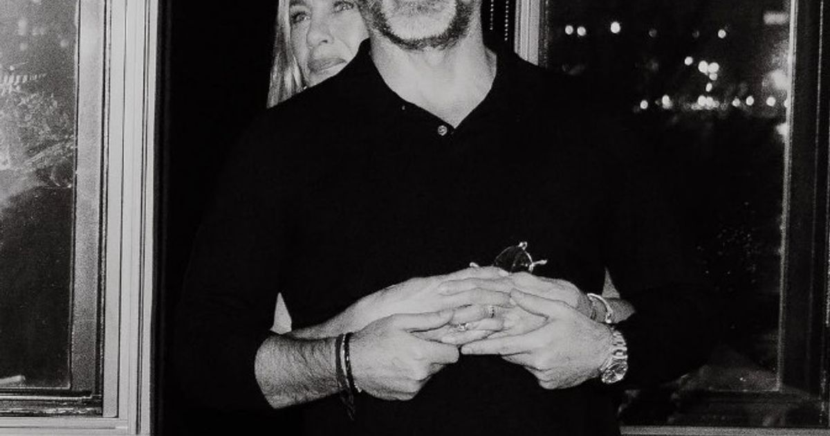 Geburtstagsgru-ber-Insta-Jennifer-Aniston-postet-ein-Bild-mit-ihrem-neuen-Schatz-