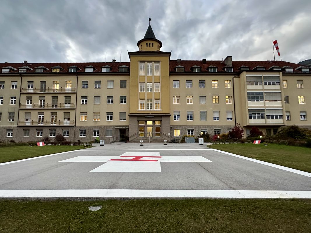 Pleite droht, Osttiroler wollen ihr Bezirks-Spital an das Land übertragen