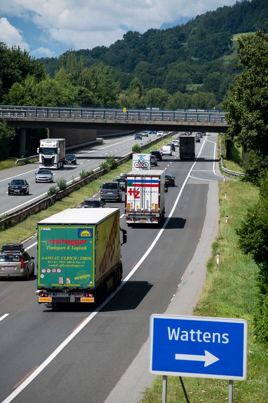 Wieso das „Slot-System“ die Lkw-Fahrverbote in Tirol nicht gefährden würde