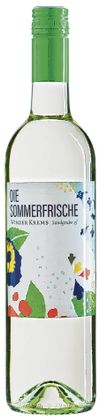 Winzer Krems, 
Die Sommerfrische Weiß QW 2020: 
Intensive Frucht von grünen Äpfeln mit Holunderblüten. Mit eleganter Fruchtsüße, knackiger Säure und beschwingter Leichtfüßigkeit punktet auch diese „Sommerfrische“ nicht nur in der warmen Jahreszeit. 
ab 2 € 4,50
statt € 4,99