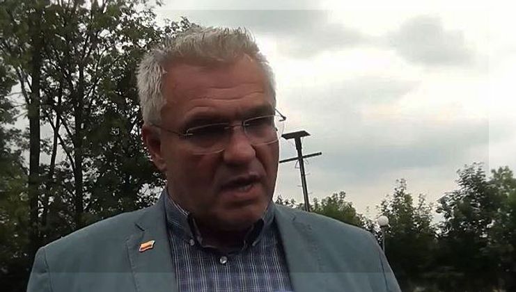 "25 Prozent gegen meinen über alles geschätzten Bundesparteiobmann?  Da kann ich aber schon stolz heimfahren, oder?"  Burgenlands FPÖ-Herausforderer Manfred Haidinger gibt sich auch mit einem verlorenen Match zufrieden.