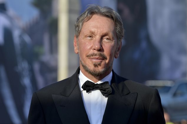 Larry Ellison. Nettovermögen: 93 Milliarden Dollar | Er ist der CTO der Oracle Corporation, einem Technologieunternehmen, das sich auf den Verkauf von Datenbanksoftware, Cloud-Systemtechnik und Unternehmenssoftwareprodukten konzentriert. Es ist derzeit das zweitgrößte Softwareunternehmen der Welt, gemessen an Umsatz und Marktkapitalisierung. 
