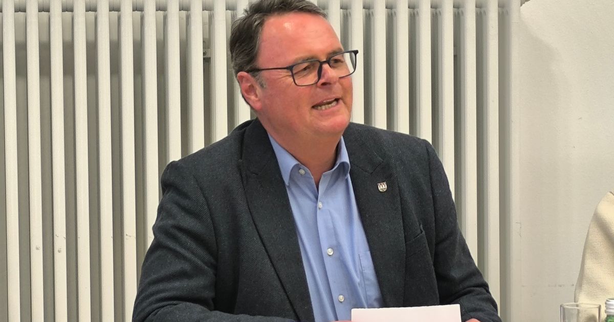 Knalleffekt-in-Reutte-Vizeb-rgermeister-Klaus-Schimana-verl-sst-die-politische-B-hne