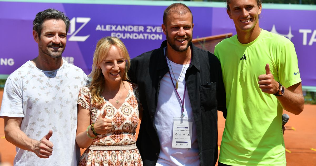 Warum-ein-Tennis-Star-samt-Promi-Aufgebot-beim-Stanglwirt-in-Tirol-aufschlug