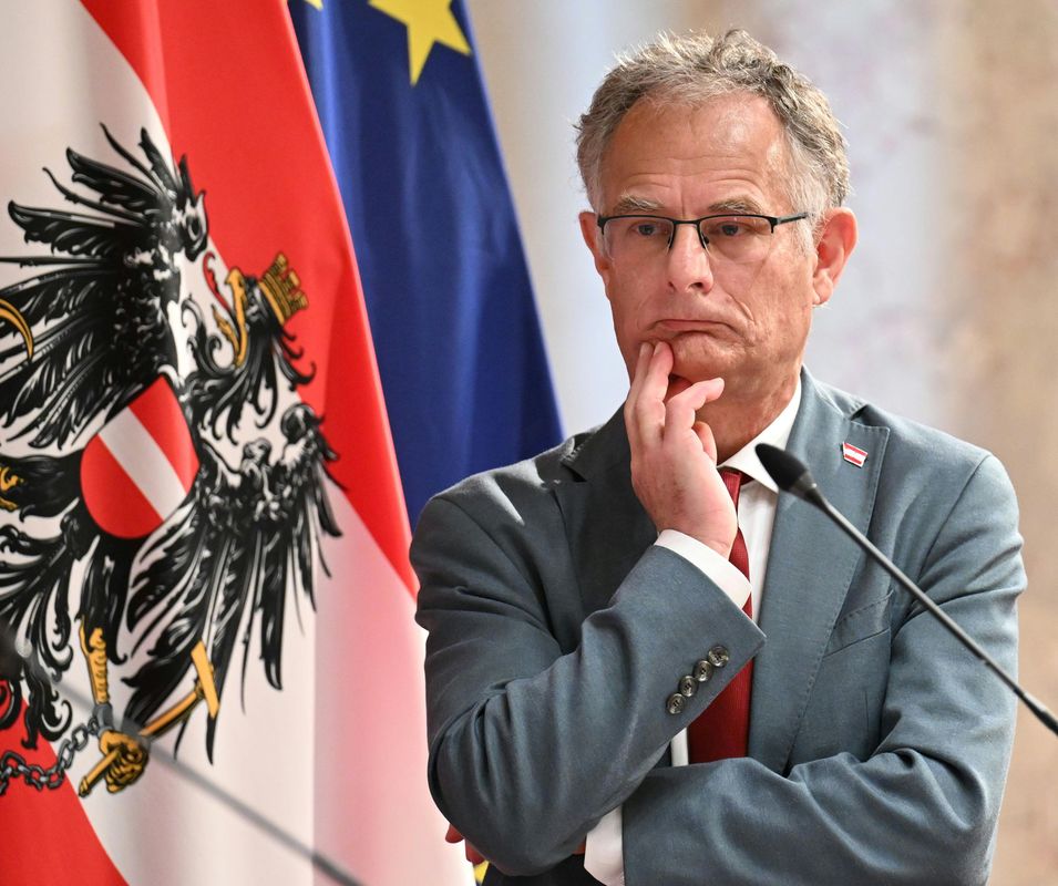 Im letzten Moment ein Sparpaket für Parteien