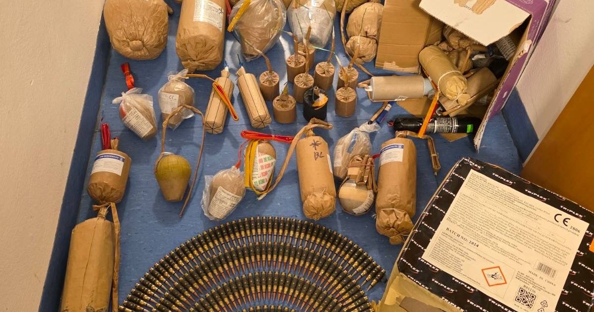 15-000-St-ck-gef-hrliche-pyrotechnische-Gegenst-nde-sichergestellt