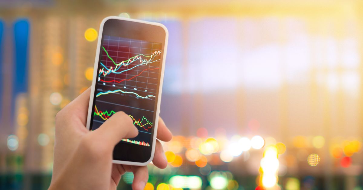 Tiroler-fiel-Betr-gern-auf-WhatsApp-zum-Opfer-Zehntausende-Euro-weg