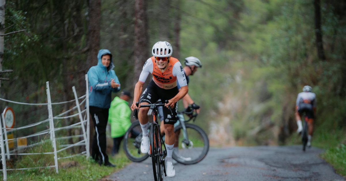 Einstimmen-f-r-die-gro-e-Radmarathon-Show-Holzknecht-gewinnt-tztaler-Prolog