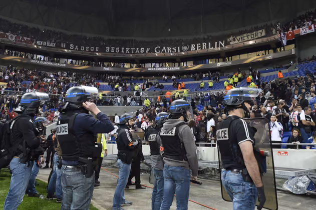 Die Polizei bekam die Situation noch unter Kontrolle.