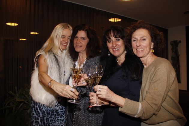 Irene Russ, Andrea Thorn mit Carmen Petz und Gabriele Fristsch (v. l.) im „Rosengarten“.