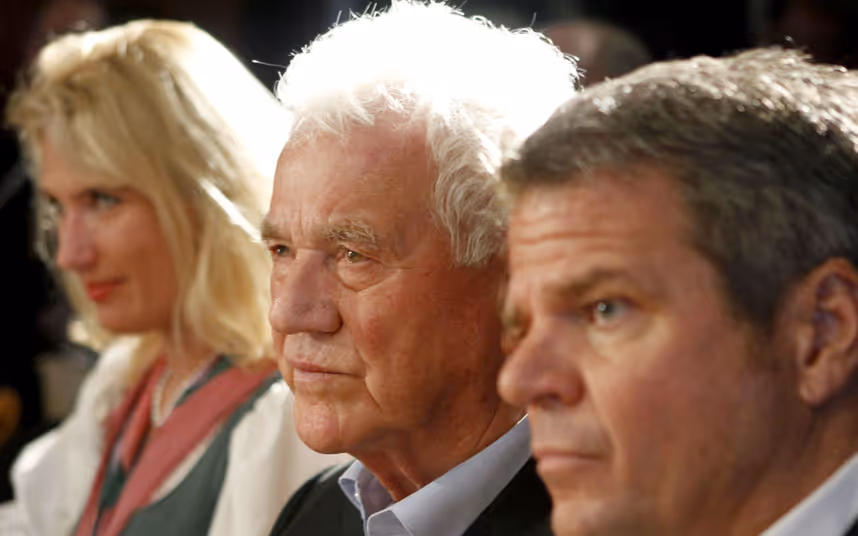 Köpferollen nach der Wahl: Stronach krempelt Partei um