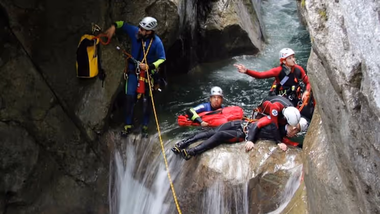 Der Trend zum Canyoning setzt die Helfer vor neue Herausforderungen.