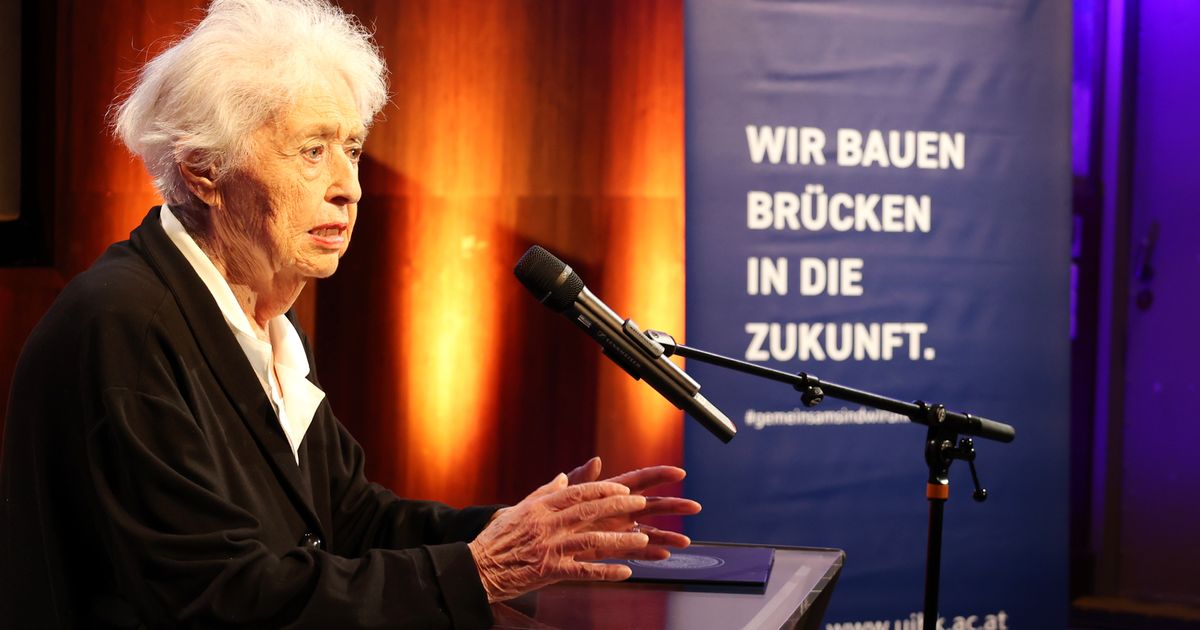 F-r-Verdienste-ausgezeichnet-Barbara-Coudenhove-Kalergi-ist-Ehrendoktorin-der-Universit-t-Innsbruck