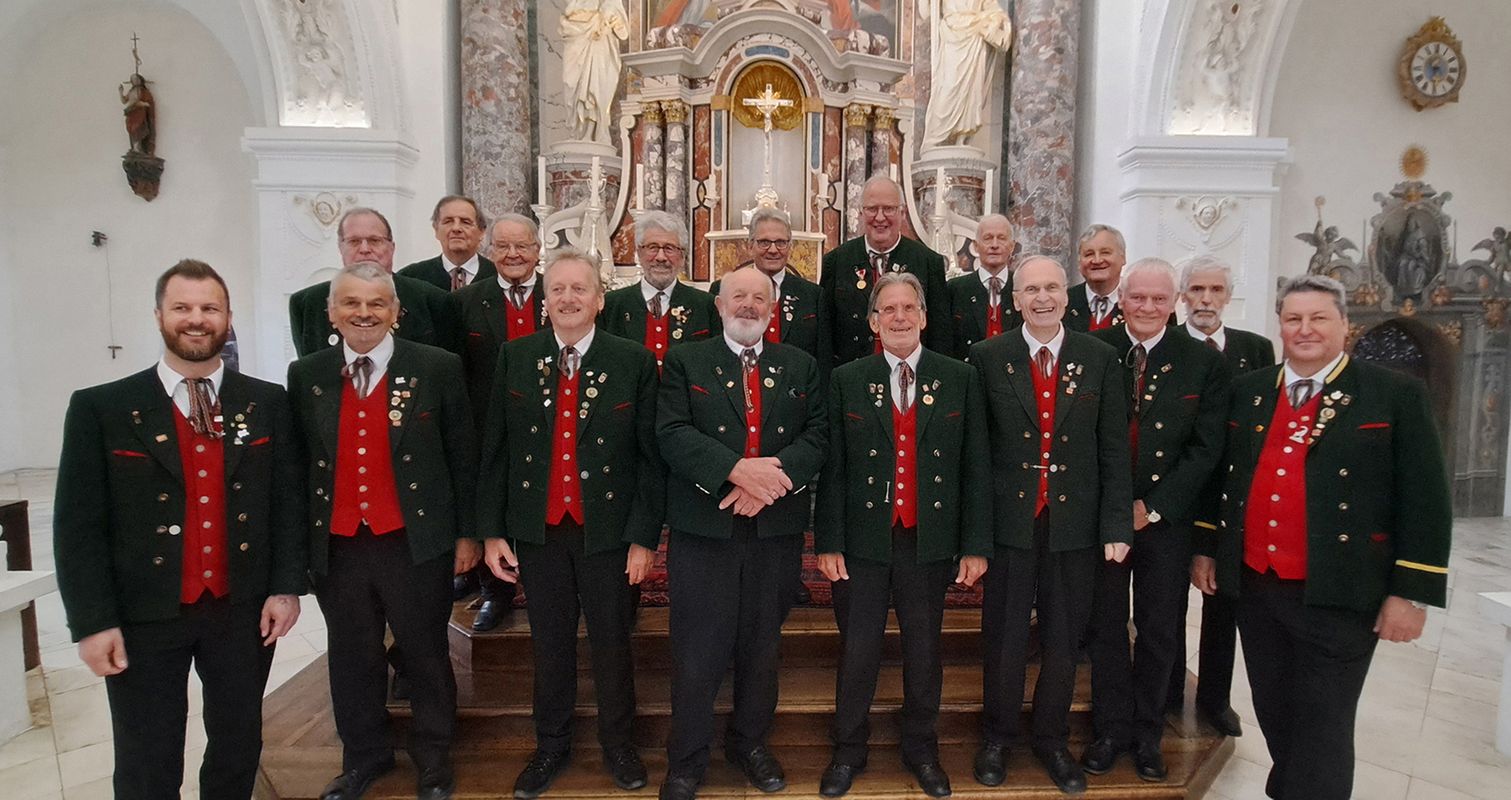 Chorkunst in Bichlbach: Oberländer Sängerrunde Zams verzaubert in der Zunftkirche