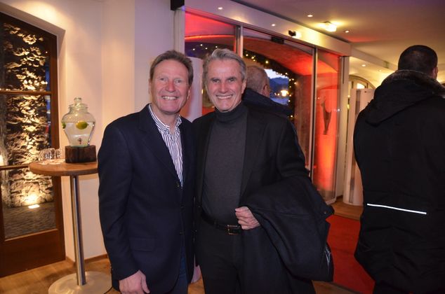 Adabei: TSV-Präsident Werner Margreiter mit Unternehmer Hans-Dieter Toth (r.).